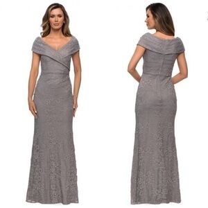 LA FEMME Platinum Portrait Neck Lace Gown
